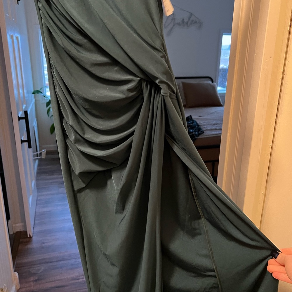 Hunter Green Fitted Formal Dress